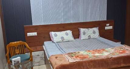 Satyam Hotel Tohana Room Type - Deluxe Room