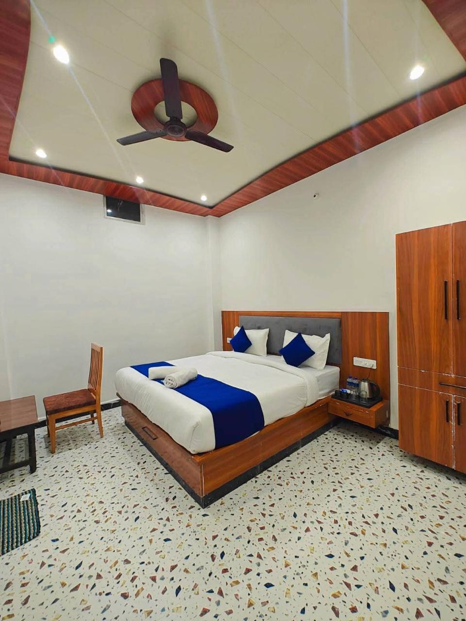 Hotel Shyama Grand regency - Tap to explore photos