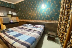 Jasmine Residency - Bread & Breakfast