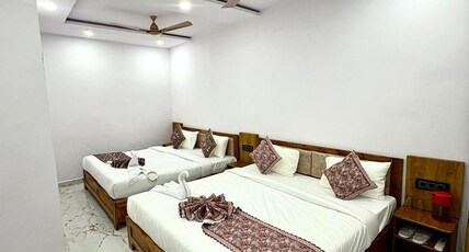 Hotel Shiva Darshanam Near Luxa Room Type - Family Room