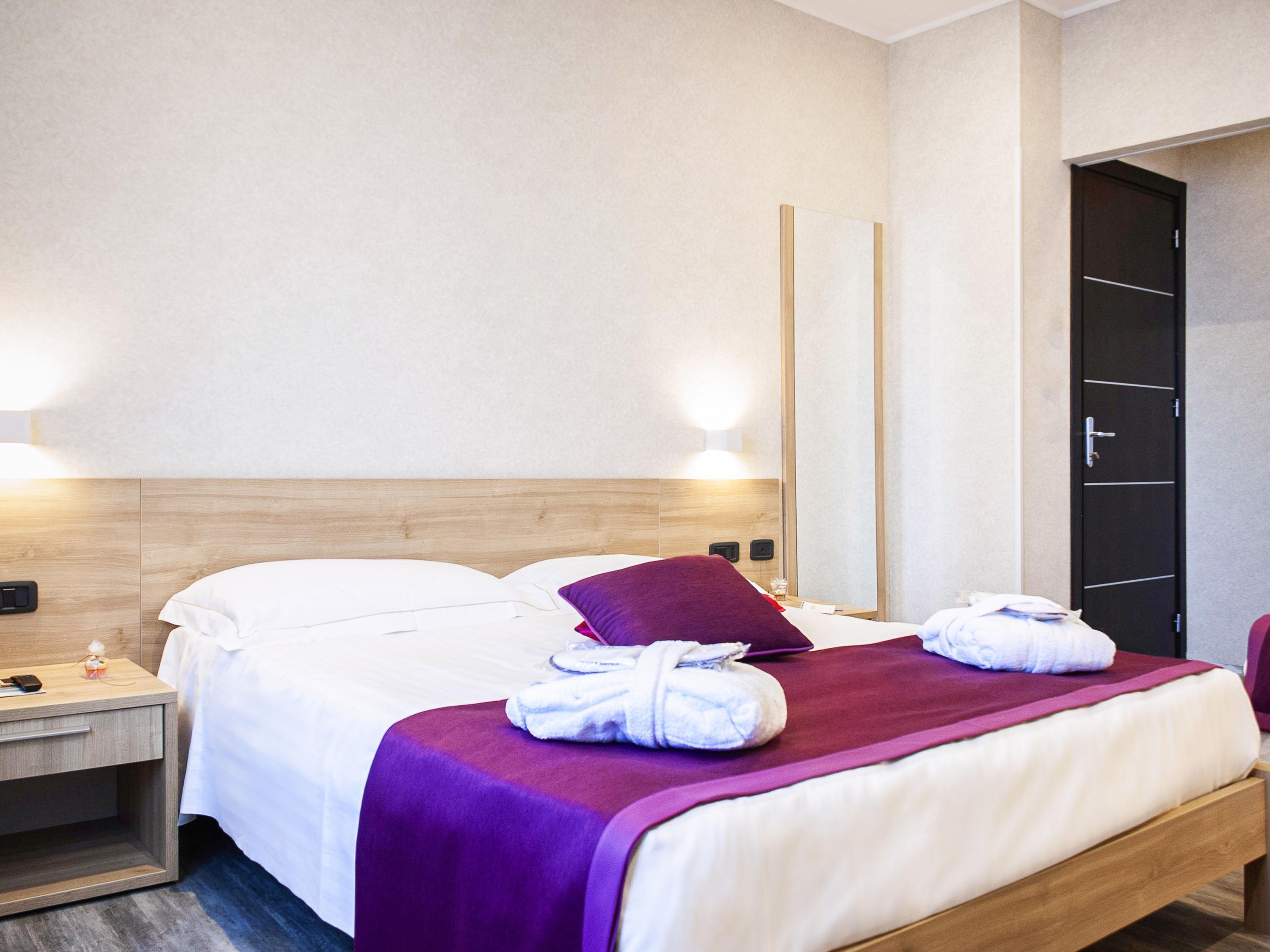 Mercure Hotel Palermo Centro - Tap to explore photos