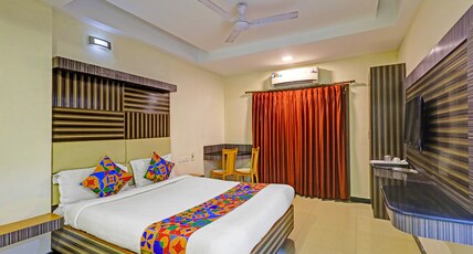 FabHotel Yagna Residency Room Type - Suite Room