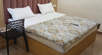 Sah Haveli Homestay Near Kashi Vishwanath Temple Room Type - Deluxe Room