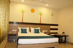 HOTEL GREEN TREE