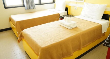 Yes Kaosan Room Type - Twin Room with Shared Bathroom