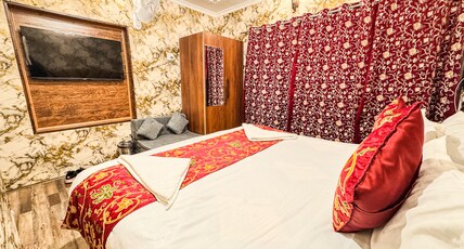 Arbiya Villa Room Type - Deluxe Double Bedroom