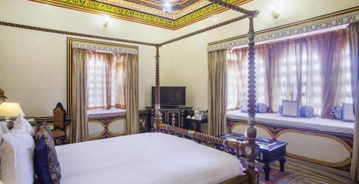 Chunda Palace - Tap to explore photos