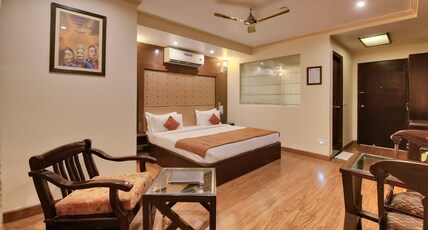 Milestone 251 Room Type - Superior Room With BathTub