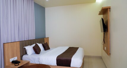 ATITHI DELUXE ROOMS Room Type - PREMIUM ROOM