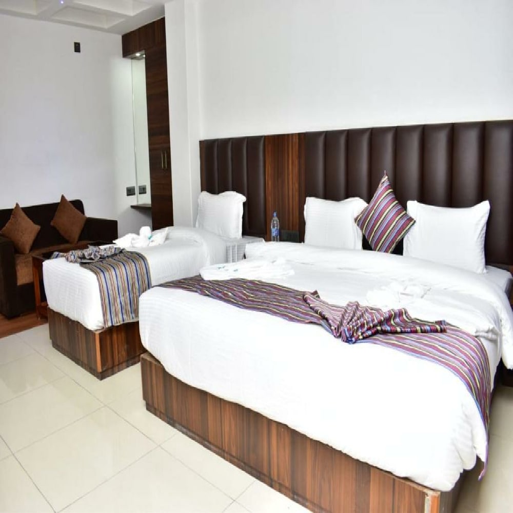 Bliss Makhim Residency - Tap to explore photos