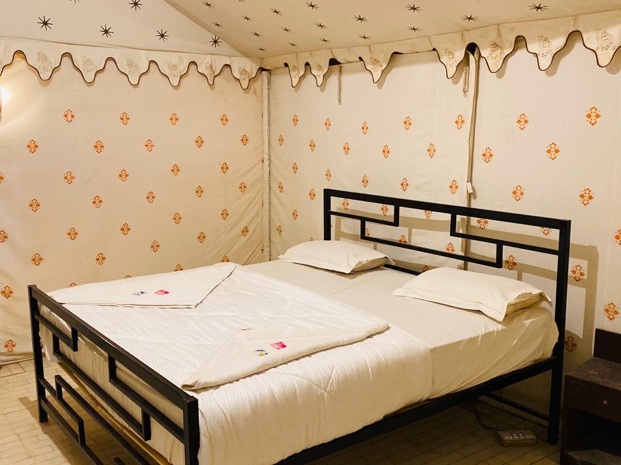 BEST DESERT CAMP IN JAISALMER RED VELVET - Tap to explore photos