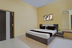 Flagship OYO Hotel Near Sum Hospital