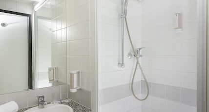 ibis Styles Gelsenkirchen Room Type - Standard Room with twin beds featuring the new sleep-easy concept