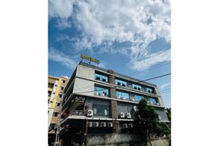 Address of Hotel SR Pride