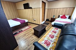 Veronica Alpina Homestay