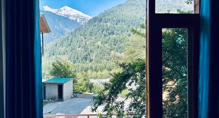 Travel4lyf.com Snow River Room Type - Mountain View Super Deluxe