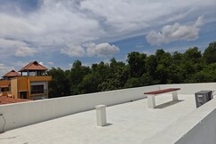 Calm- Staycation in Auroville (AC optional)