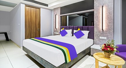 Treebo Premium La Orchid, Big Temple Room Type - Deluxe Room