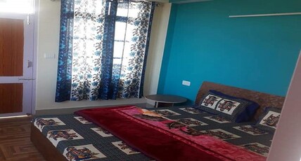 Hateshwari Guest Houe Room Type - Deluxe