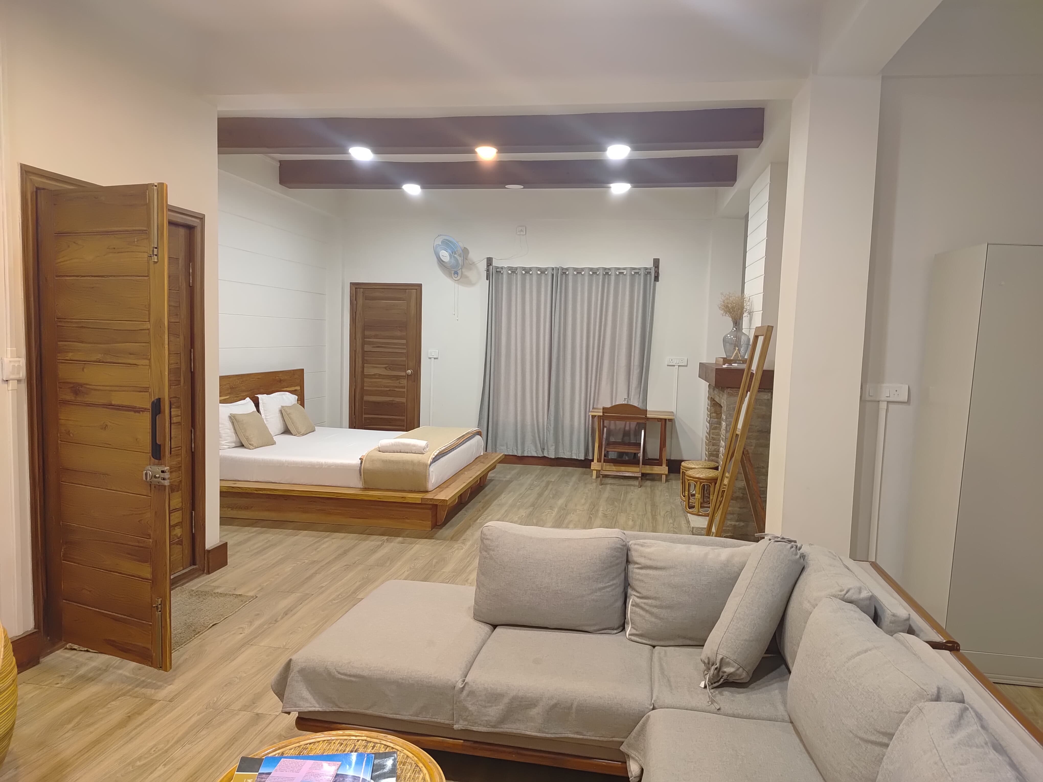 Chawngthu Hotel - Tap to explore photos