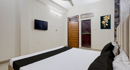 HOTEL O SRN Hotel & Guest House Room Type - Classic