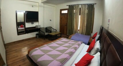 Hotel Parvati Valley Room Type - Triple Beded Room- Mountain Facing