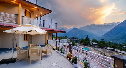 Anand Vardhan Resorts - A Spiritual & Wellness Retreat, Manali Room Type - Luxury Suite with Mountain View