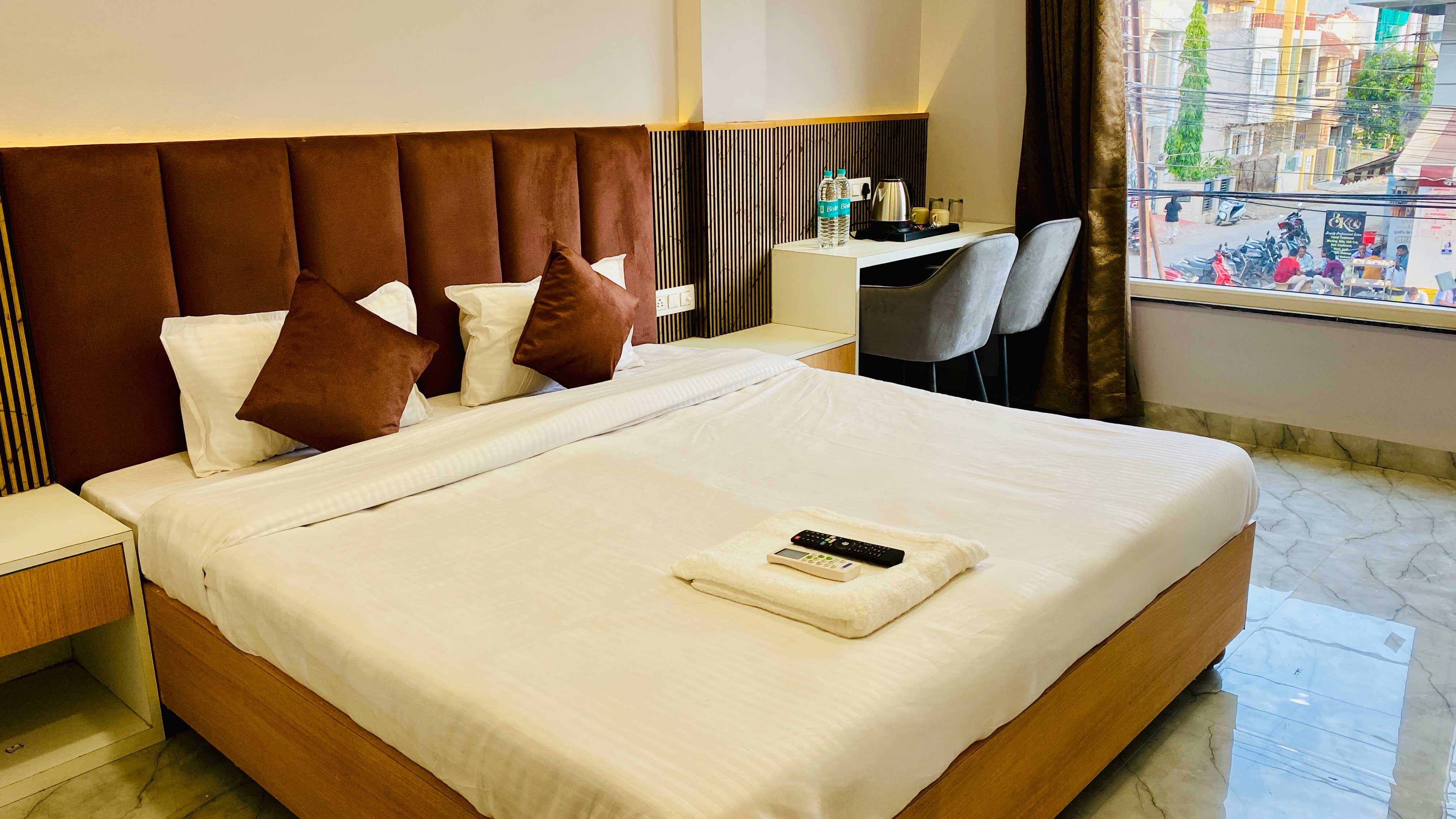 HOTEL SURAJ PALACE - Tap to explore photos