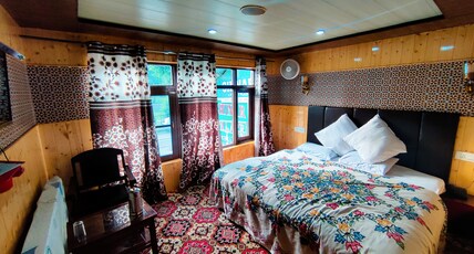 Chinar Palace Room Type - Standard