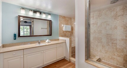 Hilton Vacation Club Aqua Sol Orlando West Room Type - 2 BDM KG 2 DBL