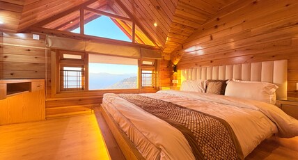 Hotel Aristocrat Darjeeling by Baizus Hotels and Resorts Room Type - Premium Attic Room View