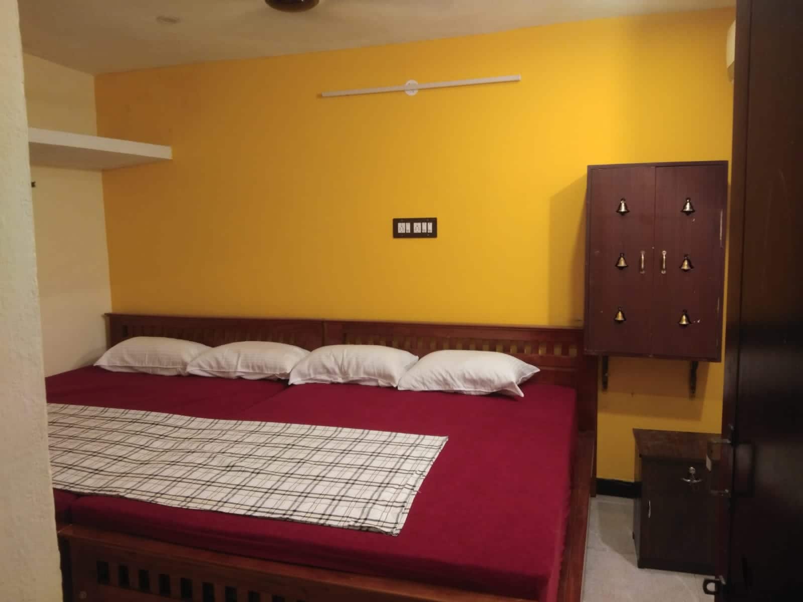 NKS homestay - Tap to explore photos