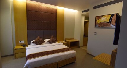 Hotel H Room Type - Regular Suite