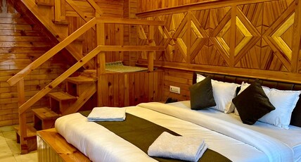 Hempton Kasol Room Type - Luxury Duplex Cottage