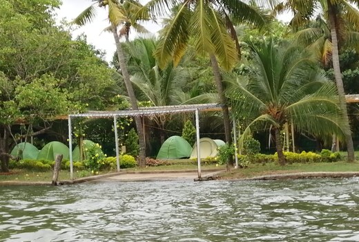 Munroe Eco Camp