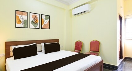 Super Collection O Godavari Kompally Room Type - Classic