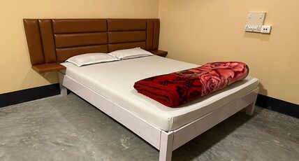 Camp Buffalo Retreat Room Type - Luxury Cottage