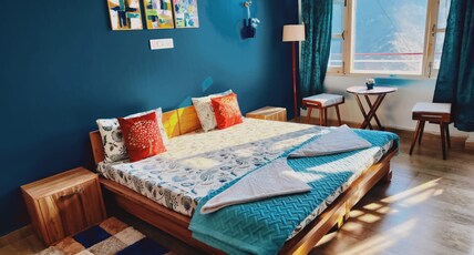 Blue Hills BnB McleodGanj Room Type - Room with mountain view and Balcony
