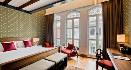 The Sultan Room Type - Puteri Room