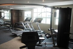Crown Regency Hotel - Makati