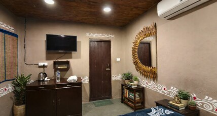 Prabhu Udyan Resort Room Type - Mudhouse Standard Deluxe Room - Modhu Monjuri
