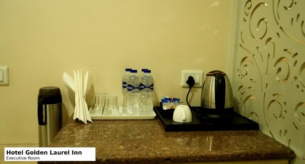 GOLDEN LAUREL INN Room Type - EXECUTIVE ROOM