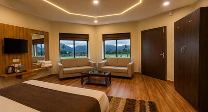 Chhau Palash Villa Baranti Room Type - Villa Deluxe King Bed Room with Garden View Chhau Palash Villa Baranti Room Type - Villa Deluxe King Bed Room with Garden View