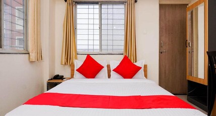 Hotel New Elite Inn Room Type - Deluxe Non AC Room Hotel New Elite Inn Room Type - Deluxe Non AC Room