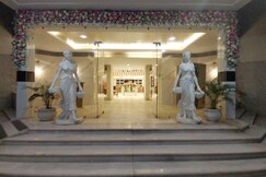 LANDMARK RESORT