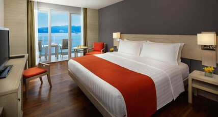 Amari Phuket Room Type - Superior Ocean Front Balcony King