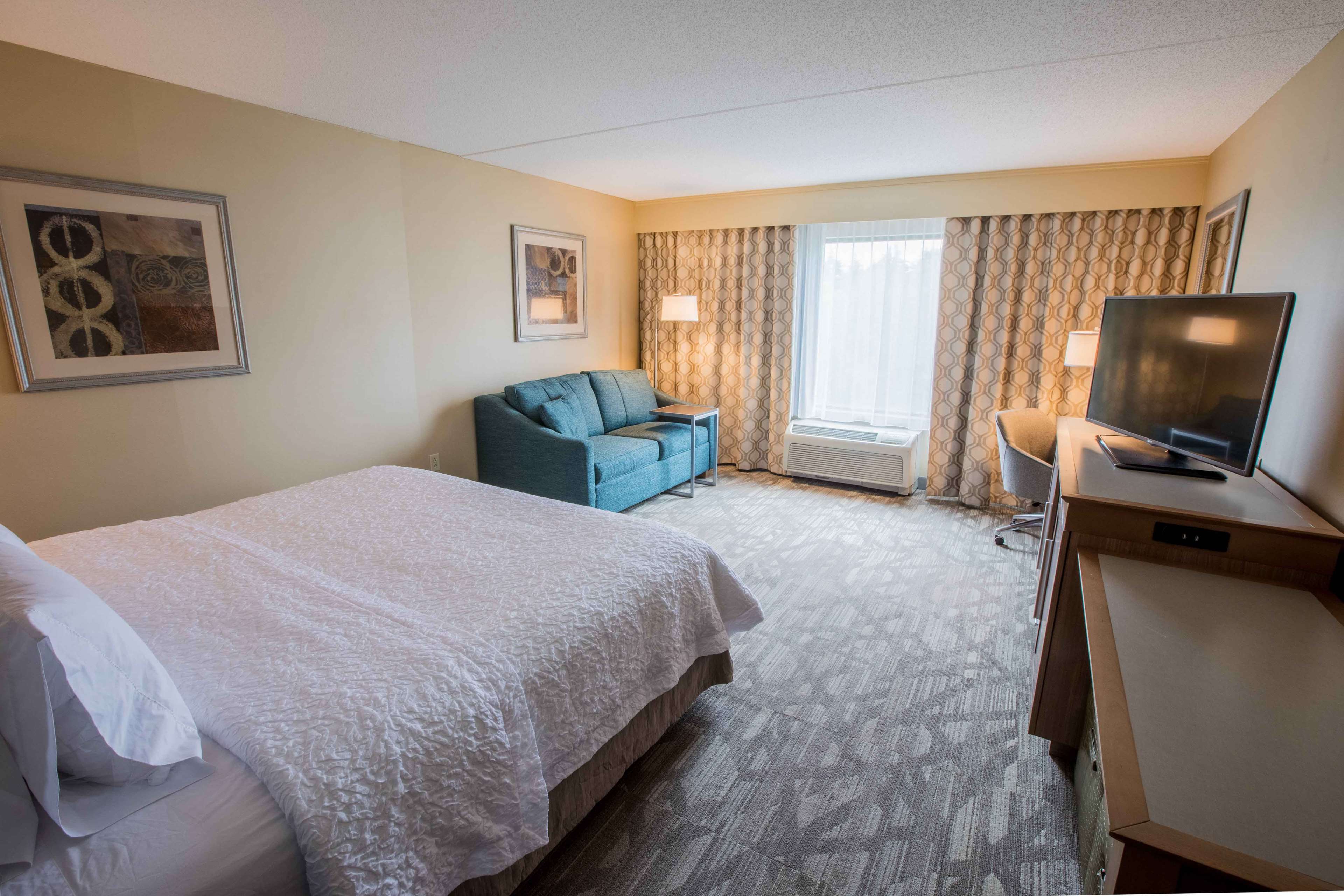 Hampton Inn & Suites by Hilton Tilton - Tap to explore photos