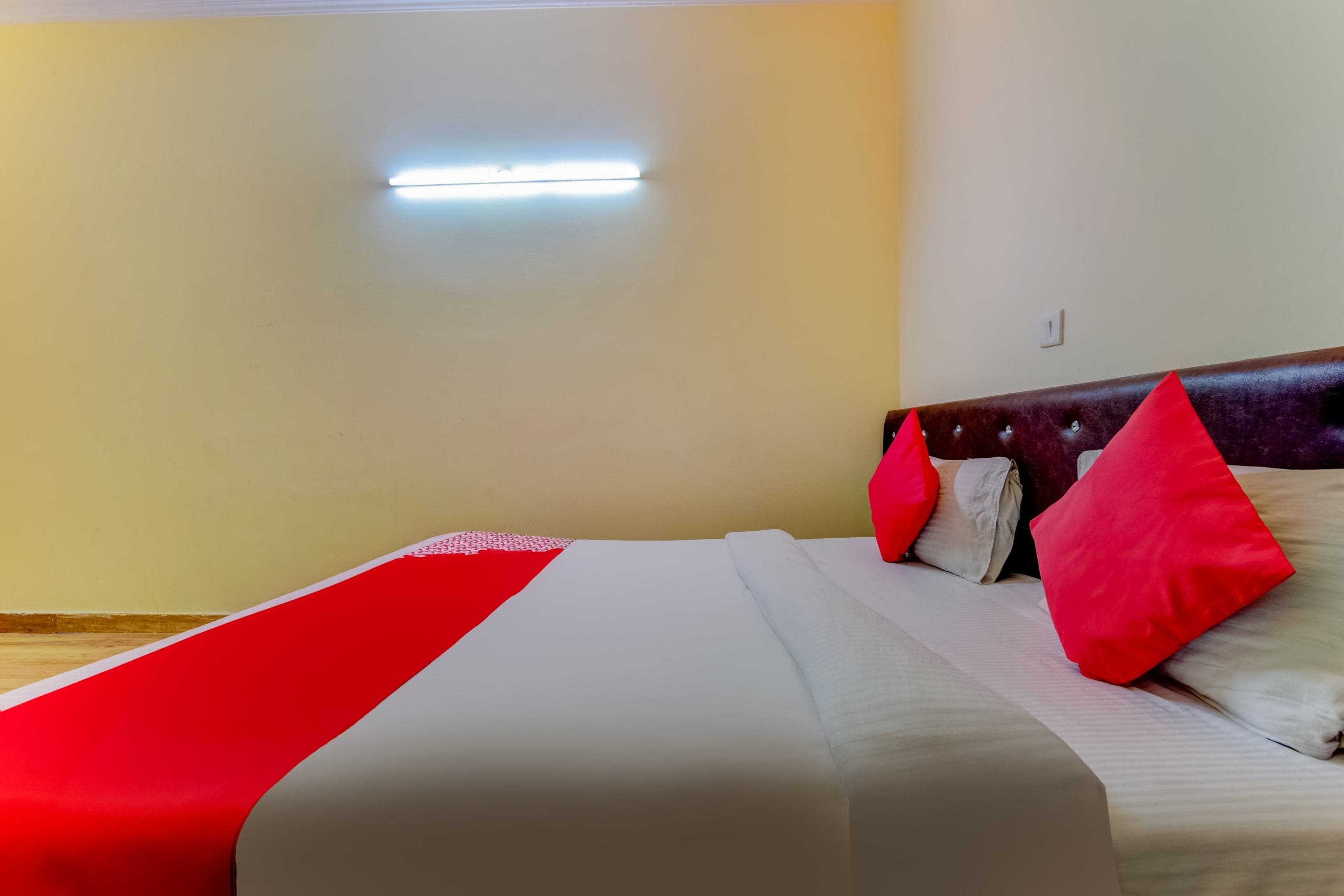 Hotel O Delhi Darbar - Tap to explore photos