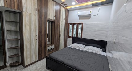 GRAND VILLA HOMESTAY Room Type - Bedroom 2