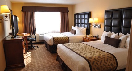 Best Western Plus Meridian Room Type - 2 Queen Beds, Non-Smoking, High Speed Internet Access, Microwave And Refrigerator, Coffee Maker, Hai